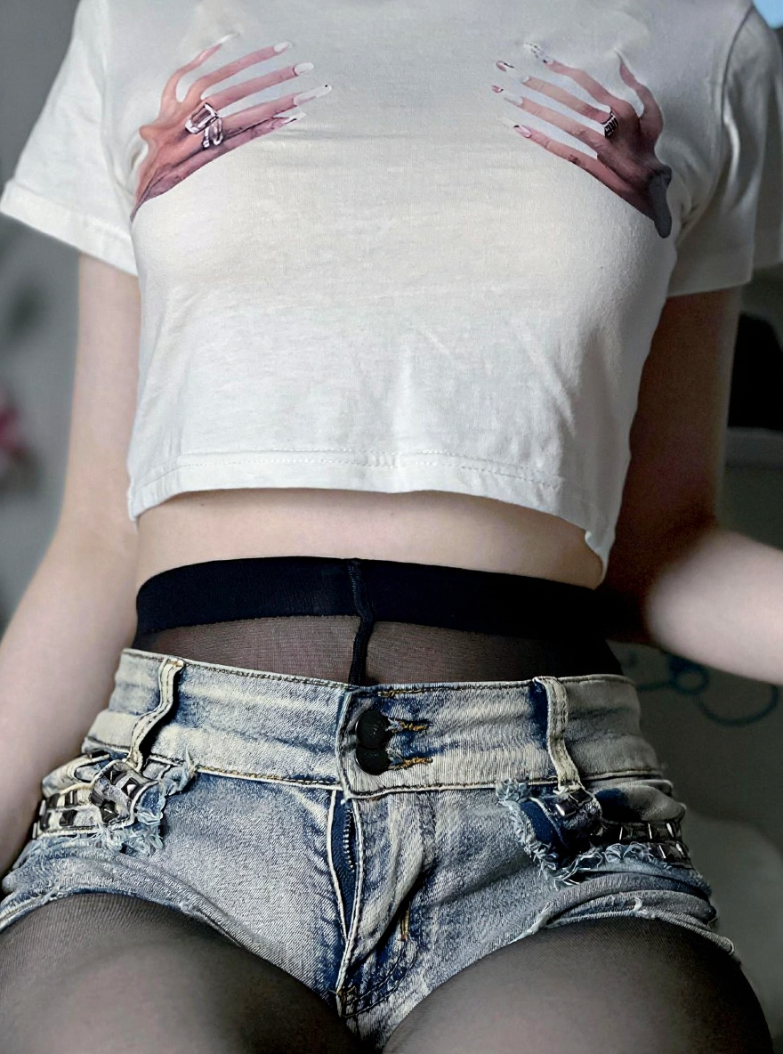 白龙猫女 – 0D黑丝【28P】